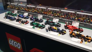 سری F1 از محصولات برند LEGO
