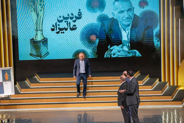 فردین عالیزاد (سن ایچ) یکی از برگزیدگان دهمین دوره جایزه امین الضرب